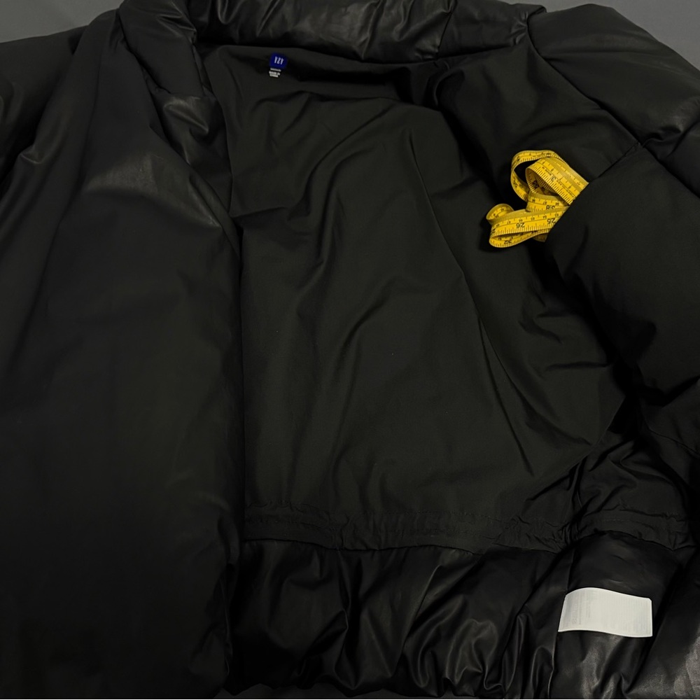 (SOLD) Yeezy Gap Round Jacket (V1) (Black, Medium) - Picture 4 of 11